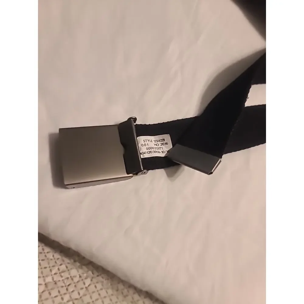 Under Armour Boys Black Webbing Belt 1254229 001 With Metal Buckle